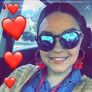 Meet your Posher, Mstina